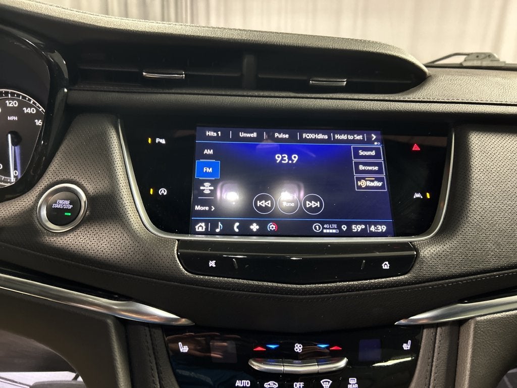 2025 Cadillac XT6 Luxury