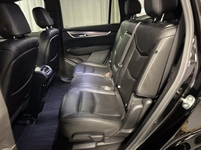 2025 Cadillac XT6 Luxury