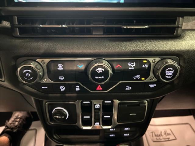 2025 Jeep Wrangler 4-Door Summit 4x4