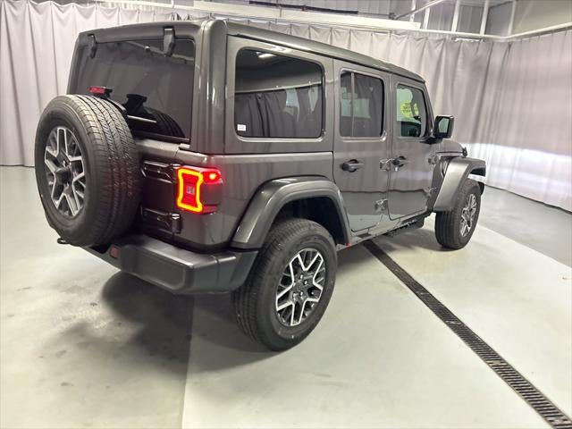 2026 Jeep Wrangler 4-Door Sahara 4x4