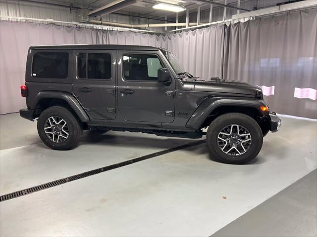 2026 Jeep Wrangler 4-Door Sahara 4x4