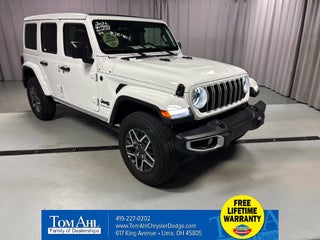 2026 Jeep Wrangler 4-Door Sahara 4x4