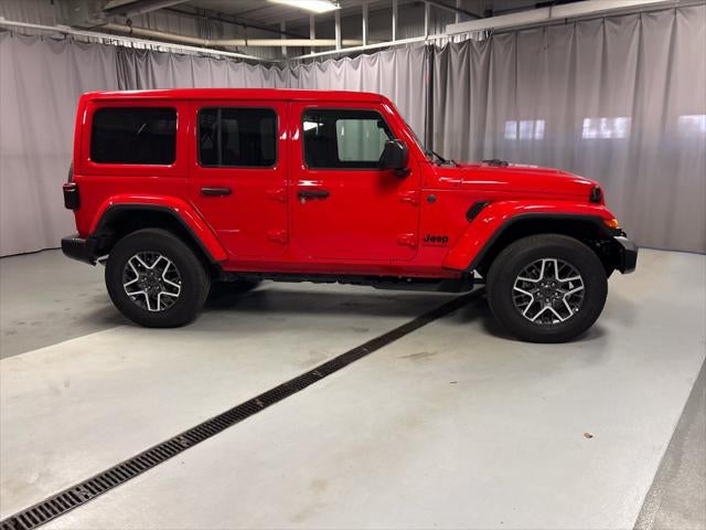 2026 Jeep Wrangler 4-Door Sahara 4x4