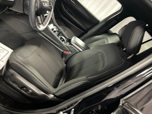 2025 Jeep Grand Cherokee Laredo 4x4