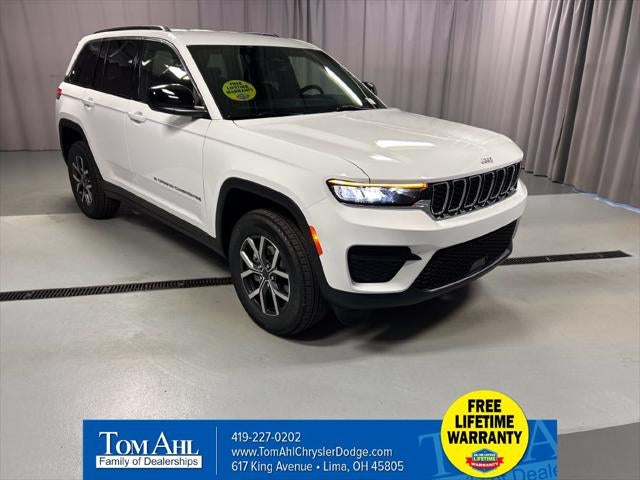 2027 Jeep Grand Cherokee GRAND CHEROKEE LAREDO 4X4