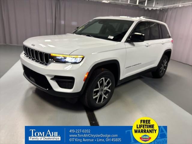 2027 Jeep Grand Cherokee GRAND CHEROKEE LAREDO 4X4