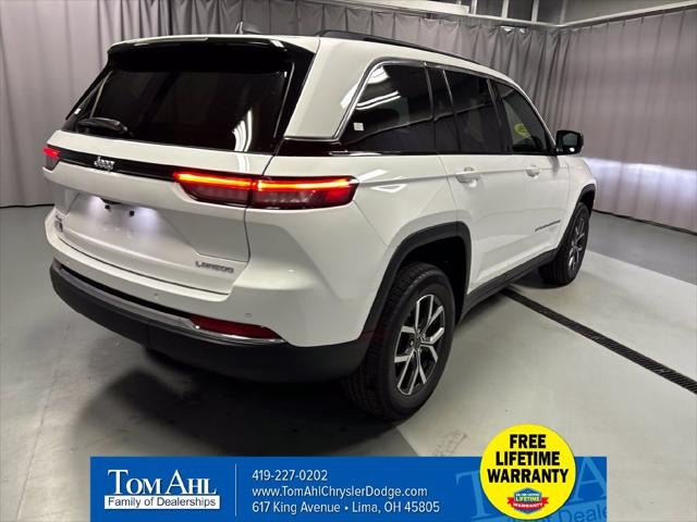 2027 Jeep Grand Cherokee GRAND CHEROKEE LAREDO 4X4