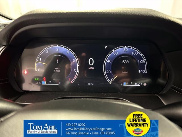 2027 Jeep Grand Cherokee GRAND CHEROKEE LAREDO X 4X4