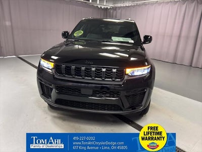 2027 Jeep Grand Cherokee GRAND CHEROKEE LAREDO ALTITUDE 4X4