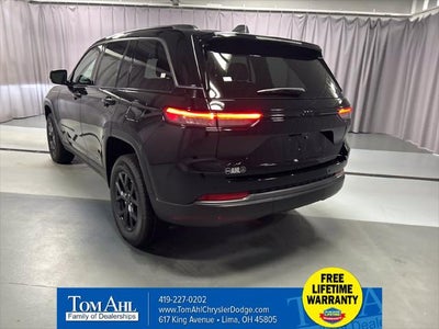 2027 Jeep Grand Cherokee GRAND CHEROKEE LAREDO ALTITUDE 4X4