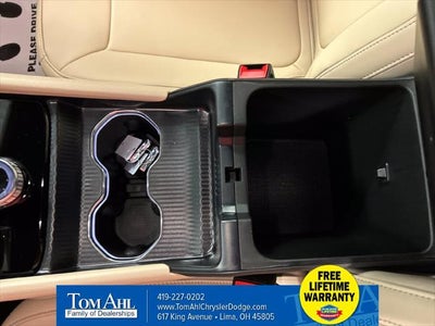 2027 Jeep Grand Cherokee GRAND CHEROKEE LIMITED 4X4