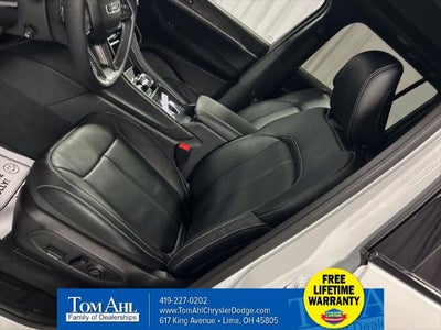 2027 Jeep Grand Cherokee GRAND CHEROKEE LIMITED RESERVE 4X4