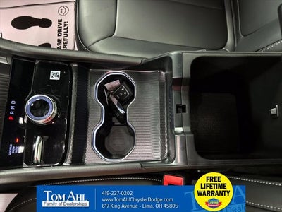 2027 Jeep Grand Cherokee GRAND CHEROKEE LIMITED 4X4