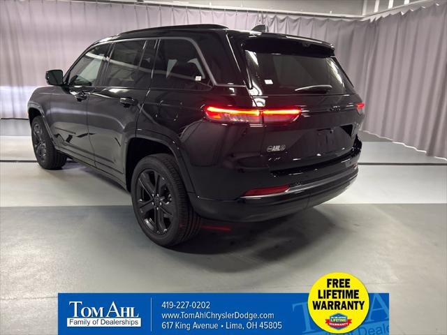 2027 Jeep Grand Cherokee GRAND CHEROKEE LIMITED RESERVE 4X4