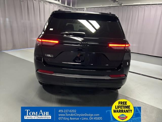 2027 Jeep Grand Cherokee GRAND CHEROKEE LIMITED RESERVE 4X4