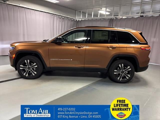2027 Jeep Grand Cherokee GRAND CHEROKEE LIMITED 4X4