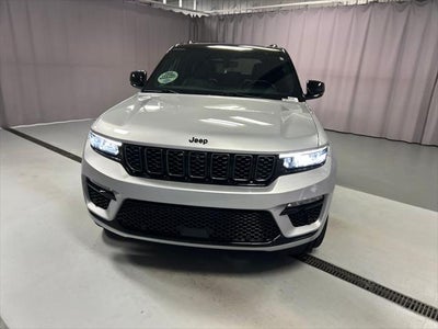 2025 Jeep Grand Cherokee Summit 4x4