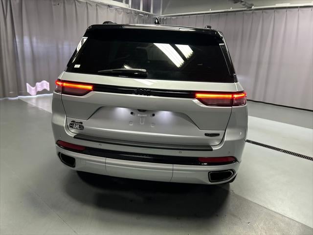 2025 Jeep Grand Cherokee Summit 4x4
