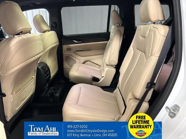 2027 Jeep Grand Cherokee GRAND CHEROKEE L LIMITED 4X4
