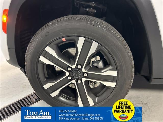 2027 Jeep Grand Cherokee GRAND CHEROKEE L LIMITED 4X4