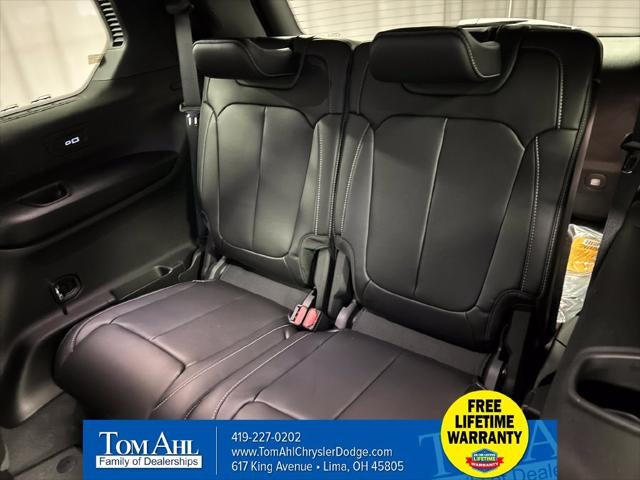 2027 Jeep Grand Cherokee GRAND CHEROKEE L LIMITED 4X4