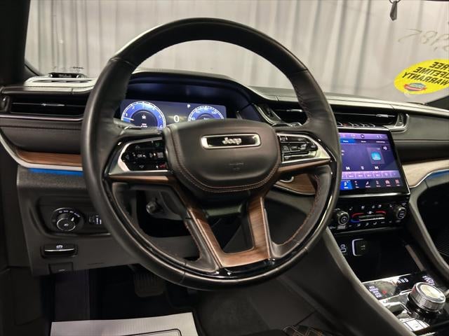 2025 Jeep Grand Cherokee L Summit 4x4