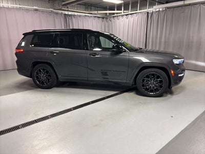2025 Jeep Grand Cherokee L Summit 4x4