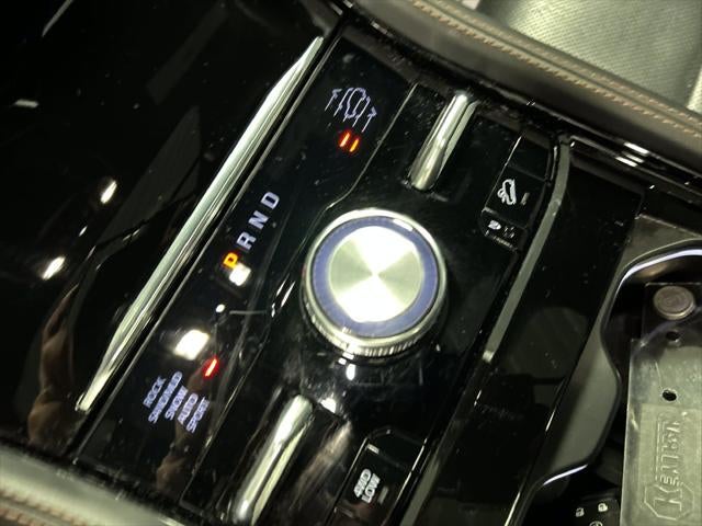 2025 Jeep Grand Cherokee L Summit Reserve 4x4