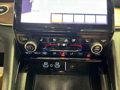2023 Jeep Grand Cherokee L Summit 4x4