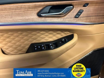 2027 Jeep Grand Cherokee GRAND CHEROKEE L SUMMIT 4X4