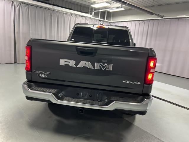 2025 RAM 1500 Big Horn Crew Cab 4x4 5'7' Box