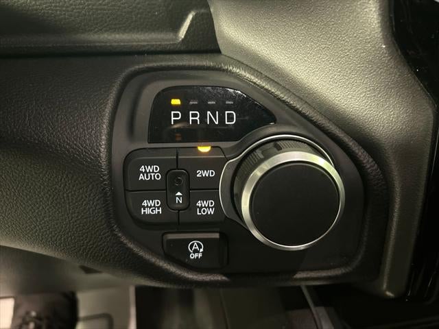 2025 RAM 1500 Big Horn Crew Cab 4x4 5'7' Box
