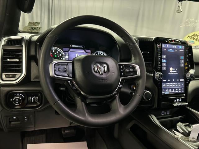 2025 RAM 1500 Big Horn Crew Cab 4x4 5'7' Box