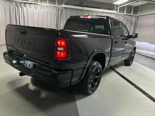 2025 RAM 1500 Big Horn Crew Cab 4x4 5'7' Box