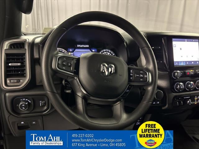 2027 RAM Ram 1500 RAM 1500 WARLOCK CREW CAB 4X4 5'7' BOX