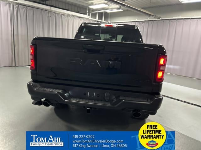 2027 RAM Ram 1500 RAM 1500 WARLOCK CREW CAB 4X4 5'7' BOX