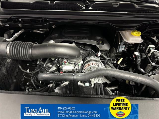 2027 RAM Ram 1500 RAM 1500 EXPRESS CREW CAB 4X4 5'7' BOX
