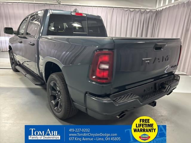 2027 RAM Ram 1500 RAM 1500 EXPRESS CREW CAB 4X4 5'7' BOX