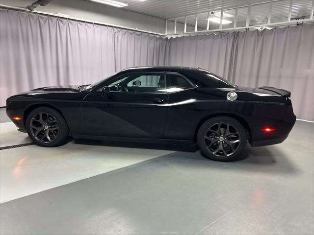 2017 Dodge Challenger SXT