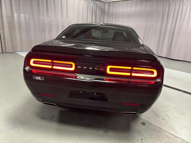 2017 Dodge Challenger SXT