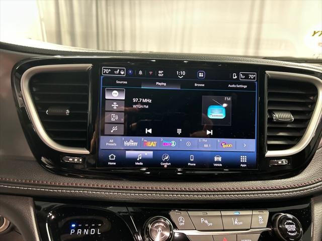 2027 Chrysler Pacifica PACIFICA SELECT