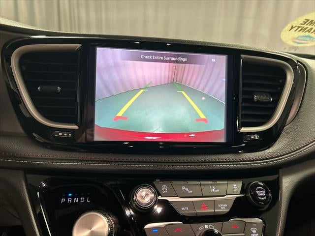 2027 Chrysler Pacifica PACIFICA SELECT