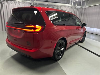2027 Chrysler Pacifica PACIFICA SELECT