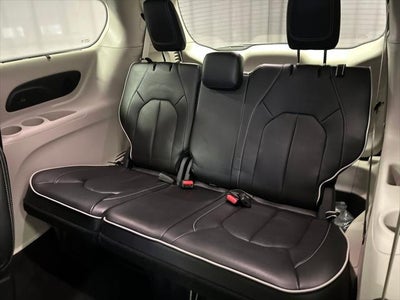 2024 Chrysler Pacifica Limited AWD