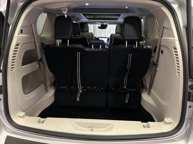 2024 Chrysler Pacifica Limited AWD