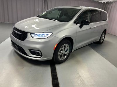 2024 Chrysler Pacifica Limited AWD