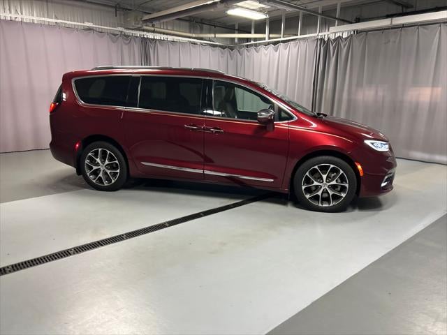 2021 Chrysler Pacifica Limited AWD