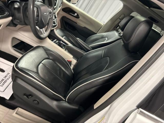 2024 Chrysler Pacifica Limited AWD