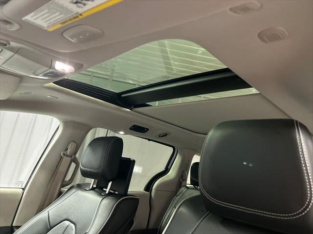 2024 Chrysler Pacifica Limited AWD