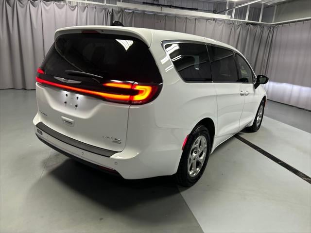 2024 Chrysler Pacifica Limited AWD